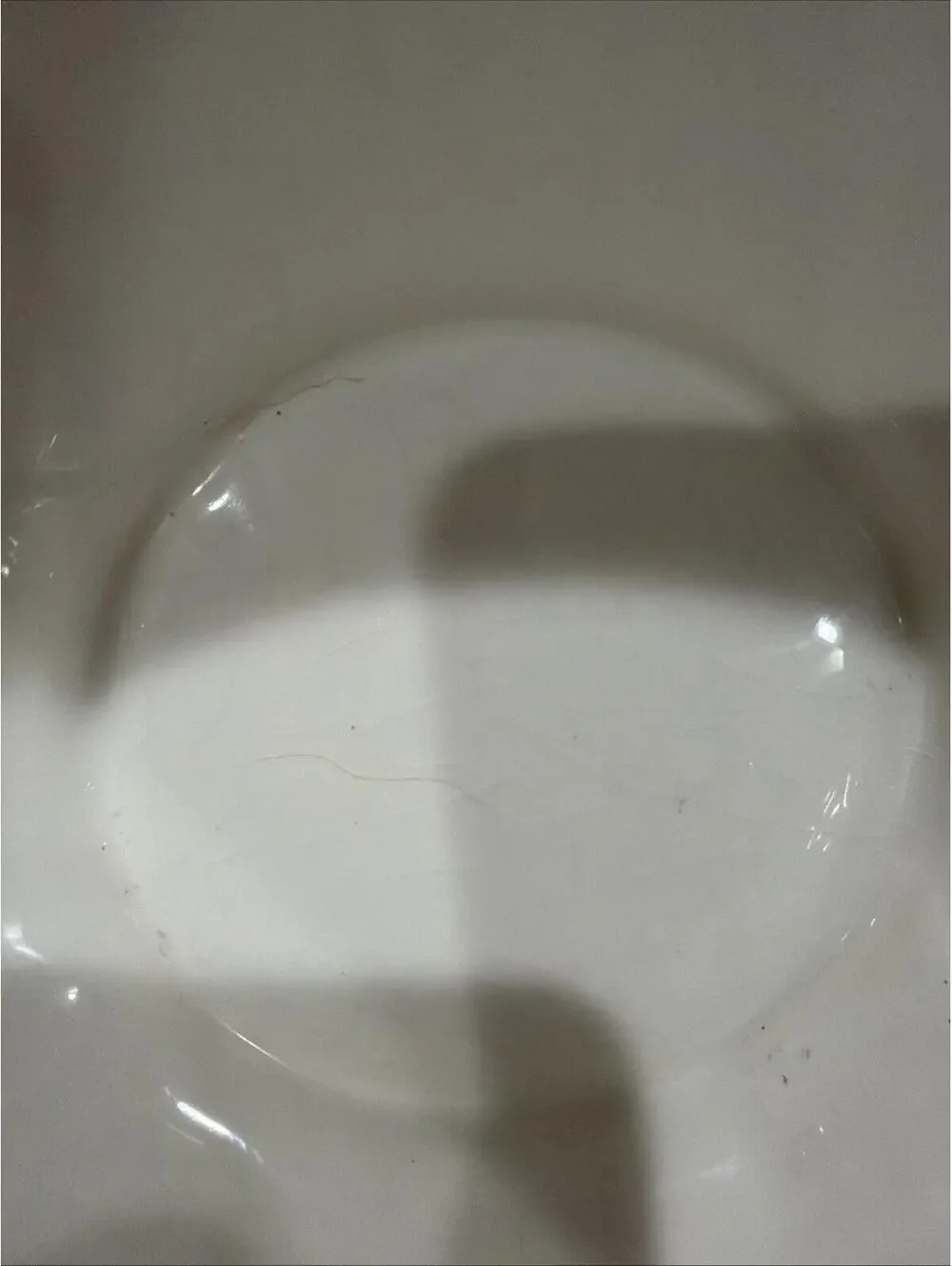 N/A no crack